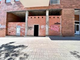 Local comercial en venta en Sabadell, Can llong photo 0