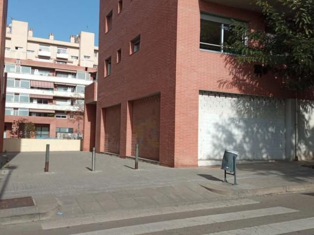 Local comercial en venta en Vilafranca del Penedès, Poble nou photo 0