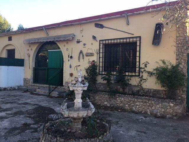 Chalet en venta en Almansa, Cuesta castilla photo 0
