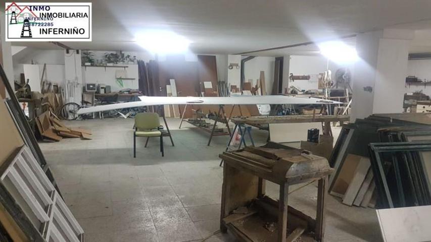 Local comercial en venta en Ferrol, Infernino photo 0