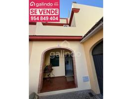 Casa en venta en Paradas photo 0