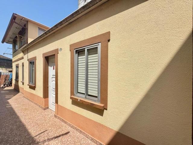 Casa en venta en Vigo, Teis photo 0