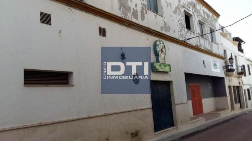 Edificio en venta en Gilena, San Pablo, 41565 photo 0