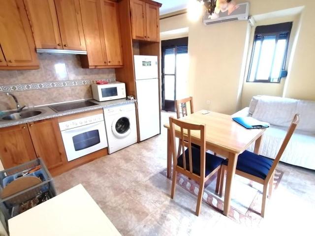 Casa en venta en Cáceres, PLAZA MAYOR photo 0