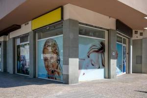 Local comercial en venta en Girona, La Devesa photo 0