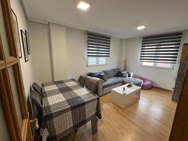 Piso en venta en San Andrés del Rabanedo, Trobajo del camino photo 0