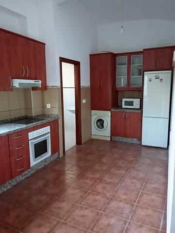 Piso en venta en Badajoz, Pardaleras photo 0