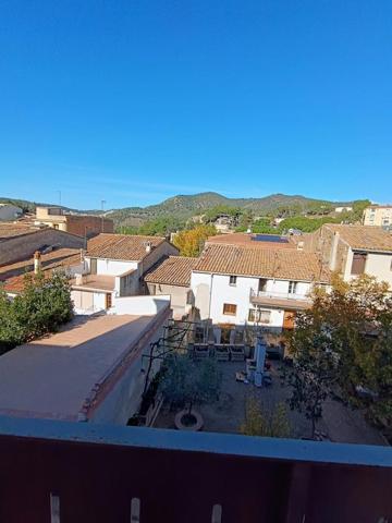 Piso en venta en Vallbona d'Anoia photo 0