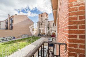 Piso en venta en Laguna de Duero photo 0