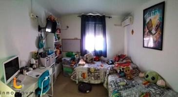 Adosada en venta en Algeciras, Bajadilla photo 0