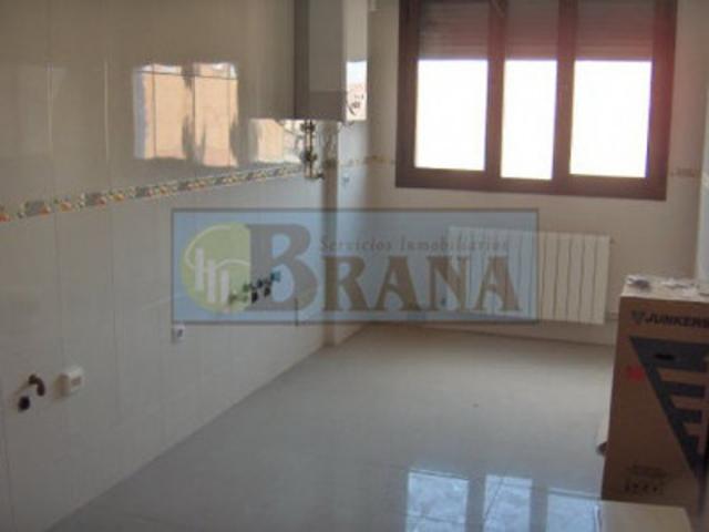 Piso en venta en Santo Domingo de la Calzada, Santo Domingo De La Calzada photo 0