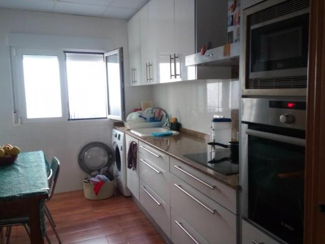 Piso en venta en Burriana, Plaza Generalitat zona piscinas photo 0