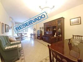 Piso en venta en Loja, Paseo Publico photo 0