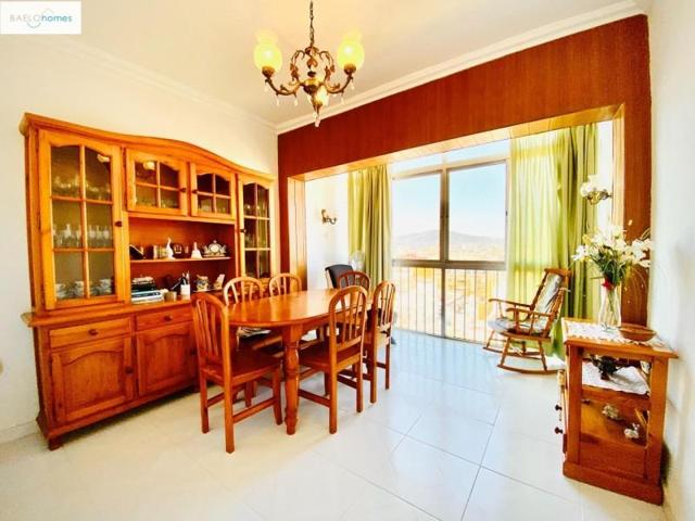 Piso en venta en La Línea de la Concepción, Frontera photo 0