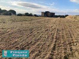 Terreno en venta en Pineda de Mar, Urbanización montesol photo 0