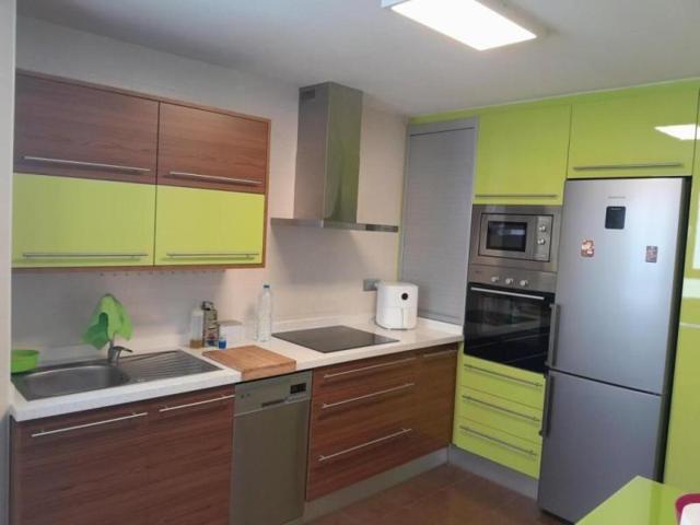 Piso en venta en Yecla photo 0