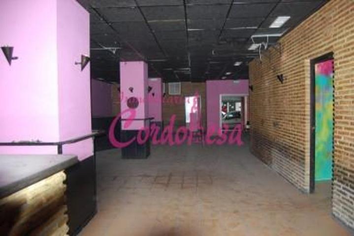 Local comercial en venta en Córdoba, Ciudad Jardín photo 0