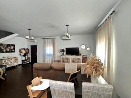 Casa en venta en Cantillana, CANTILLANA photo 0