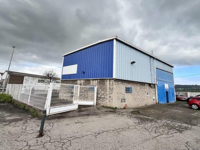 Nave industrial en venta en Gijón, Tremañes photo 0