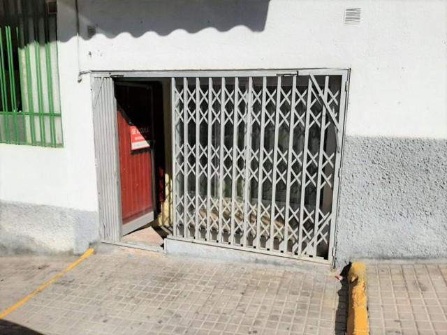 Local comercial en venta en Cazorla, Cazorla photo 0