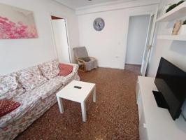 Piso en venta en Alicante, Carolinas altas photo 0