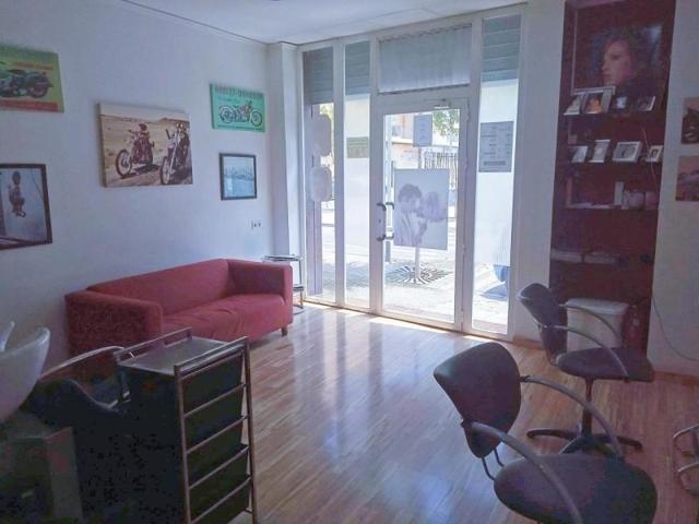 Local comercial en venta en Gandia, Carrer del Poeta Llorente, 46701 photo 0