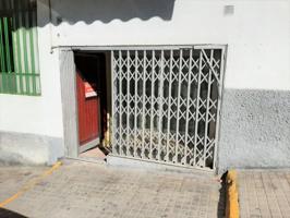 Local comercial en venta en Cazorla, Cazorla photo 0