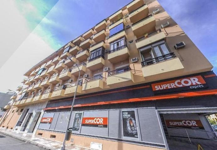 Piso en venta en Torremolinos, Avenida San Francisco, 29620 photo 0