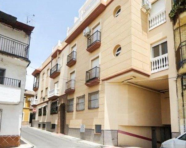 Piso en venta en Peligros, Centro photo 0