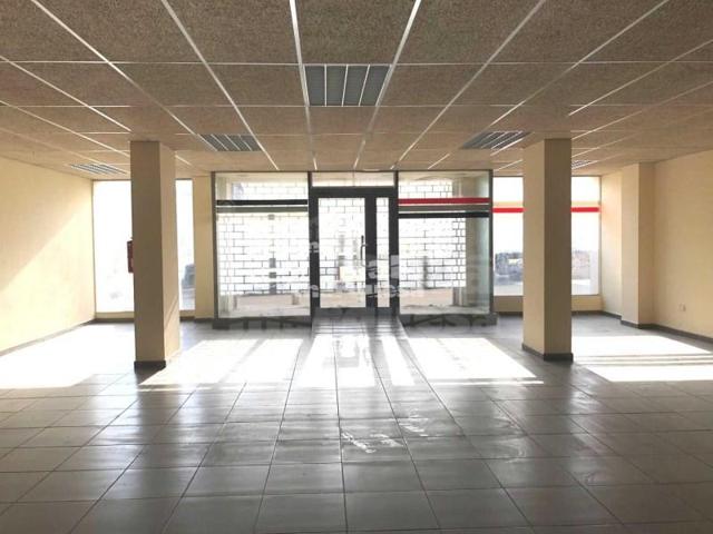 Local comercial en venta en Palafrugell photo 0