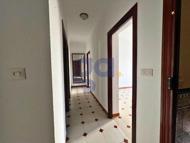 Piso en venta en La Palma del Condado, Andalucia photo 0