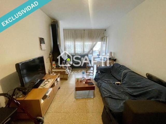 Piso en venta en Santa Coloma de Farners photo 0