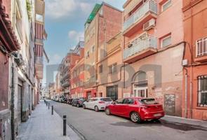 Piso en venta en L'Hospitalet de Llobregat, Barcelonès photo 0