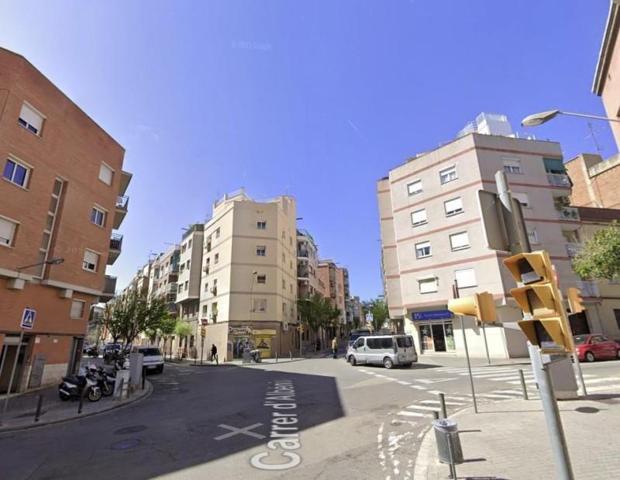 Piso en venta en L'Hospitalet de Llobregat, Pubilla cases photo 0