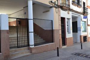 Piso en venta en Sanlúcar la Mayor, Centro photo 0