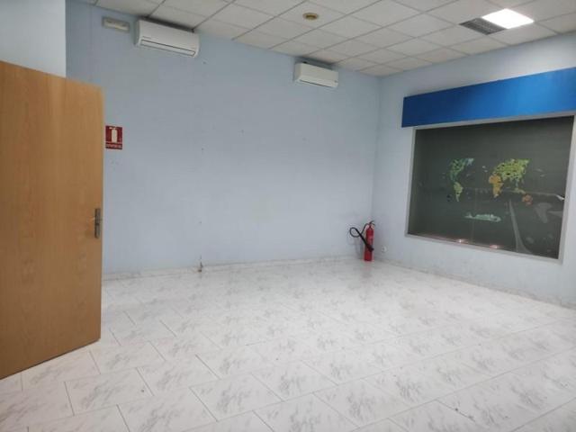 Local comercial en venta en Córdoba, Centro photo 0