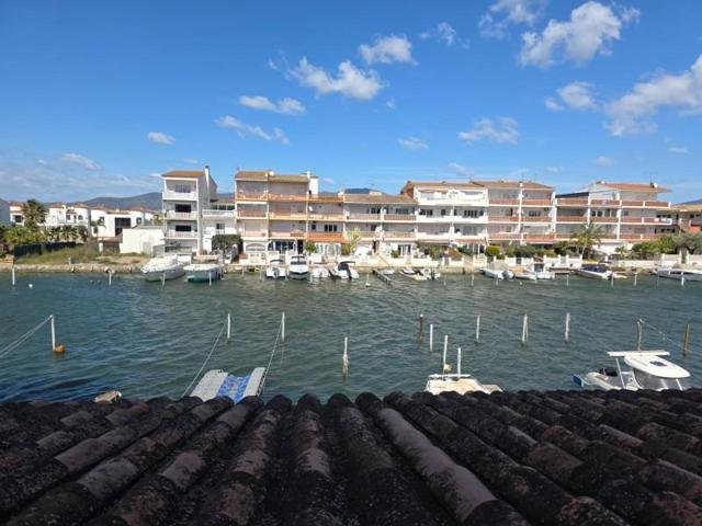 Apartamento en venta en Empuriabrava, Port Emporda photo 0