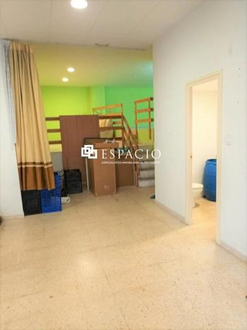 Local comercial en venta en Mataró, Rocablanca photo 0