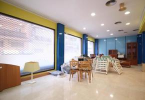 Local comercial en venta en Gandia, República Argentina photo 0