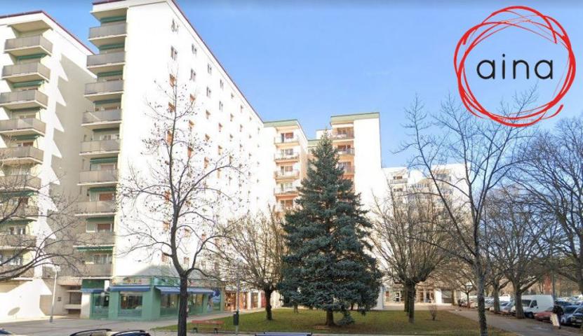 Local comercial en venta en Pamplona, Orvina photo 0