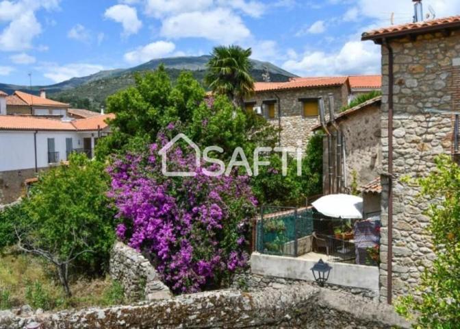 Casa en venta en Acebo photo 0