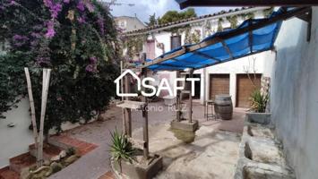 Casa en venta en Úbeda photo 0