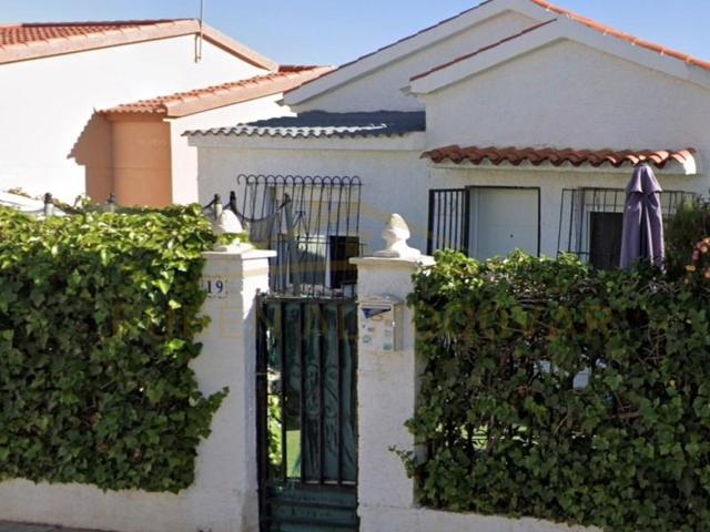 Chalet en venta en San Fulgencio photo 0