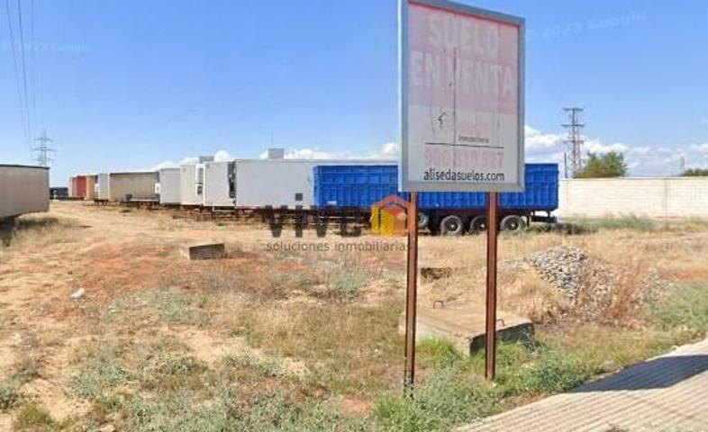 Terreno en venta en Alcolea del Río, Andalucia photo 0