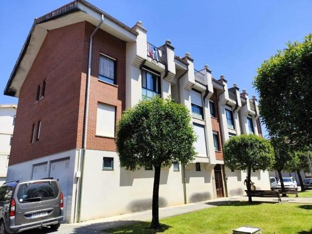 Aticos en venta en Castañeda, Pomaluengo photo 0