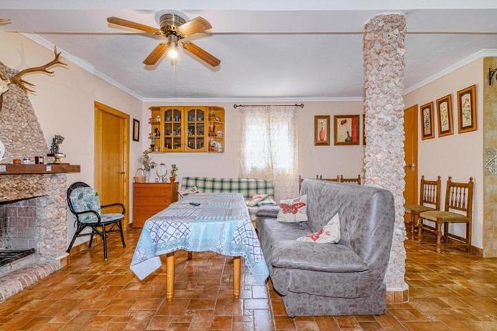 Chalet en venta en Pinos Puente, Pinos Puente photo 0