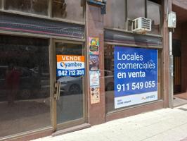 Local comercial en venta en Oviedo, Milán-Pumarín photo 0