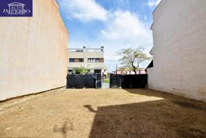 Terreno en venta en Armilla, Armilla photo 0