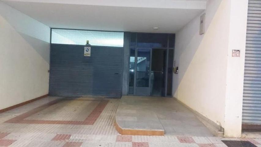 Local comercial en venta en Don Benito, Canovas y alrededores photo 0