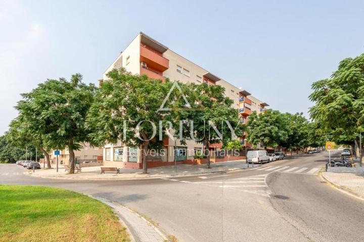 Planta baja en venta en Tarragona, Torreforta photo 0